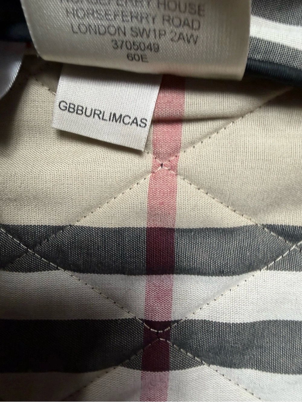 Burberry Black Quilted Jacket - Zip Front - Picture 5 of 14